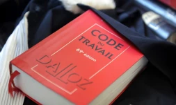 Le gouvernement dévoile jeudi 31 août 2017 ses ordonnances réformant le code du travail tandis que les opposants, syndicaux et politiques, promettent déjà une rentrée chaude dans la rue.