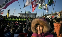 Des manifestants pour la destitution de la présidente devant   l'assemblée nationale le 9 décembre 2016 à Séoul 