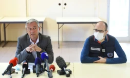 Le procureur d'AlÚs François Schneider lors d'une conférence de presse à Saumane, prÚs du village des Plantiers, le 11 mai 2021 dans les Cévennes
