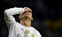 L'attaquant du Real Madrid Cristiano Ronaldo lors du match de championnat d'Espagne contre le FC Barcelone, le 21 novembre 2015 au stade Santiago-Bernabeu de Madrid
