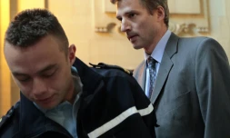 L'ancien supérieur hiérarchique de Jérôme Kerviel, Eric Cordelle arrive au palais de justice de Paris le 21 juin 2010