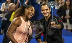 Federer l'emporte sur Williams dans un double mixte lors de la Hopman Cup à Perth le 31 décembre 2018