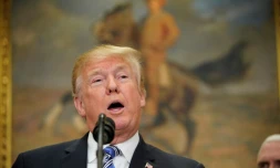 Donald Trump s'exprime sur les taxes à l'importation depuis la Maison Blanche le 8 mars 2018