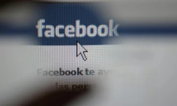 Trois quotidiens français vont publier des articles directement sur Facebook
