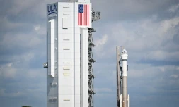 La fusée Atlas V du groupe ULA avec la capsule Starliner de Boeing à son sommet avant sa premiÚre mission habitée, à Cap Canaveral en Floride le 4 mai 2024