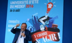 Pierre Gattaz, lors d'une conférence de presse, au premier jour de la 18e université d'été du Medef, le 30 août 2016 à Jouy-en-Josas