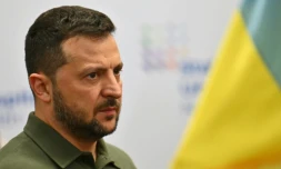 Le président ukrainien Volodymyr Zelensky lors d'une visite à des soldats ukrainiens blessés, à l'hôpital de l'université de Staten Island à New York, le 18 septembre 2023