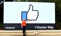 Facebook a présenté dimanche dans la presse britannique ses excuses et les "regrets" de son patron Mark Zuckerberg