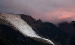 Le glacier des Bossons dans le massif du Mont-Blanc, le 1er septembre 2018