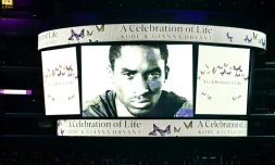 Lors d'un hommage à Kobe Bryant et à sa fille Gianna Bryant", à Los Angeles le 24 février 2O2O