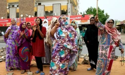 Des Soudanaises célèbrent un accord entre militaires et contestation à Khartoum, le 3 août 2019
