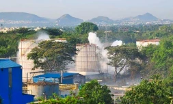 L'usine chimique LG Polymers oĂč s'est produite une fuite de gaz, le 7 mai 2020 Ă Visakhapatnam, en Inde