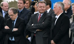 Noël Le Graët, le secrétaire d'Etat en charge des Sports, Thierry Braillard, et Didier Deschamps, le 8 avril 2016 à Clairefontaine
