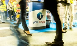 Le gouvernement publie ce 26 octobre 2015 le nombre de demandeurs d'emploi inscrits à Pôle emploi à fin septembre, alors que les signes de reprise se multiplient et ébauchent une baisse du chômage pour 2016