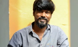 Le cinéaste indien P.S. Vinothraj, le 27 novembre 2021 à Panaji, dont le premier film "Koozhangal" est en lice pour un Oscar