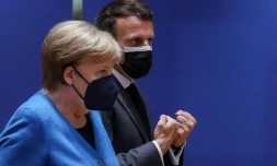 La chancelière allemande Angela Merkel avec le président français Emmanuel Macron le 24 mai 2021 à un sommet européen à Bruxelles