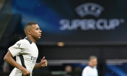 La recrue du Real Madrid Kylian Mbappé lors d'un entraînement à la veille de la Supercoupe d'Europe contre l'Atalanta, le 13 août 2024 à Varsovie