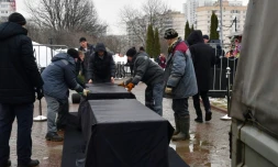 Arrivée du cerceuil de Alexei Navalny au cimetiÚre de Borisovo dans le district de Marino prÚs de Moscou, le 1er mars 2024