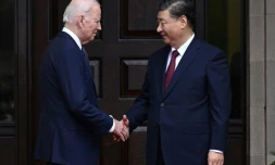 Le président américain Joe Biden et son homologue chinois Xi Jinping lors d'une rencontre au sommet de l'Apec, le 15 novembre 2023 à Woodside, en Californie