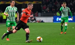 Le milieu de Rennes Benjamin Bourigeaud contre le Betis Séville en 16e de finale aller de la Ligue Europa, le 14 février 2019 à Rennes