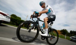 Le Britannique Chris Froome lors de la 12e étape du Tour d'Italie entre Osimo et Imola, le 17 mai 2018