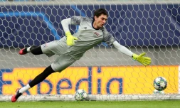 Le gardien roumain de Lyon, Ciprian Tatarusanu, à l'entraînement la veille d'un match de groupes de la Ligue des champions, à Leipzig, le 1er octobre 2019