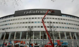 Six candidats pour un fauteuil : le CSA a dévoilé mercredi la liste des cinq hommes et de la femme en lice pour succéder à Mathieu Gallet à la tête de Radio France, en pleine réforme de l'audiovisuel, après sa destitution en raison d'une condamnation pour favoritisme.
