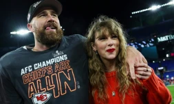 Travis Kelce et Taylor Swift au M&T Bank Stadium à Baltimore dans l'Etat américain du Maryland le 28 janvier 2024