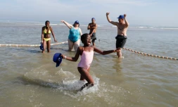 Quelque 5.000 enfants sont partis Ă la plage avec le Secours populaire