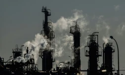 La raffinerie et le dépôt de carburant Total de Donges, près de Saint-Nazaire, le 2 décembre 2019