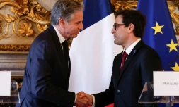 Le secrétaire d'Etat américain Antony Blinken (g) et son homologue français Stéphane Séjourné, le 2 avril 2024 à Paris
