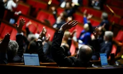 Des députés lors d'un débat à l'Assemblée nationale à Paris le 24 octobre 2024