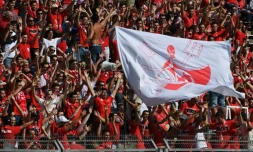 Des supporters de Nîmes lors d'un match contre le PSG, le 1er septembre 2018  au stade des Costières