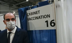 Le Premier ministre Jean Castex visite un centre de vaccination à Marseille, le 13 décembre 2021