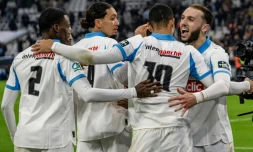 Les joueurs marseillais se congratulent après le but de Mason Greenwood (N.10), face à Rennes en Coupe de France, le 3 février 2026 au Vélodrome