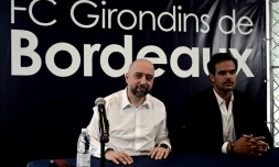 Le président de Bordeaux Gerard Lopez et son directeur sportif Admar Lopes lors d'un point presse au Haillan, le 23 juillet 2021