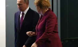 Le président Vladimir Poutine et la chancelière allemande Angela Merkel le 19 octobre 2016 à Berlin