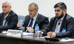 Des membres de l'opposition syrienne du HCN, George Sabra,  Asaad al-Zoabi et Mohammad Allouche le 15 avril 2016 à Genève