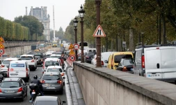 Embouteillages sur le Quai des Tuileries à Paris le 13 octobre 2016 