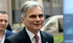 Le chancelier autrichien Werner Faymann, à son arrivée à un sommet de l'UE à Bruxelles le 18 mars 2016
