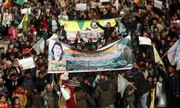 Manifestation dans la ville syrienne d'Afrine contre l'offensive militaire de la Turquie, le 4 février 2018