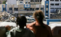 Pendant des décennies, l'Unrwa, l'agence des Nations unies pour l'aide aux réfugiés palestiniens, a chapeauté les opérations humanitaires à Gaza, mais Israël l'a accusée de fournir une couverture au Hamas