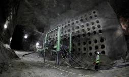Vue du chantier d'un cimetière souterrain dans l'ouest de Jérusalem, le 21 novembre 2017