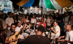Un concert de la samba à Pedra do Sal où la samba est née, à Rio de Janeiro, le 21 novembre 2016