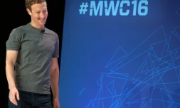 Mark Zuckerberg le 22 février 2016 au Mobile world congress (MWC) à Barcelone, le plus important salon au monde des télécoms