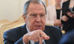 Le ministre russe des Affaires étrangères, Sergei Lavrov, photographié le 27 mars 2017 à Moscou, estime que la frappe contre le régime syrien "fait le jeu du terrorisme"