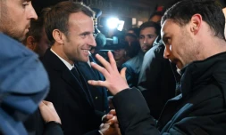 Emmanuel Macron en visite Ă Rouen, le 30 octobre 2019, un mois aprĂšs l'incendie de l'usine chimique Lubrizol