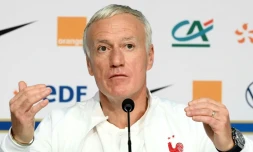 Le sélectionneur de l'équipe de France Didier Deschamps, en conférence de presse, le 28 mars 2022 au stade Pierre-Mauroy