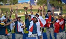 Les EuropĂ©ens fĂȘtent leur victoire en Ryder Cup face aux AmĂ©ricains, le 1er octobre 2023 Ă Rome