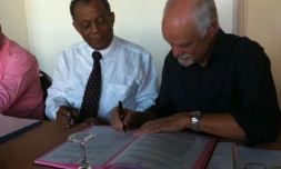 Dimanche 6 février 2011: Signature de l'accord d'alliance PS - PCR dans le cadre des cantonales de mars 2011